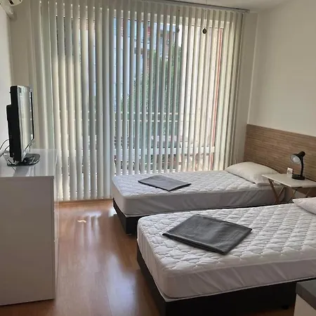 Modern, Self Contained,